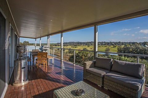 Saltwater Breeze Retreat - Inverell Accommodation 7