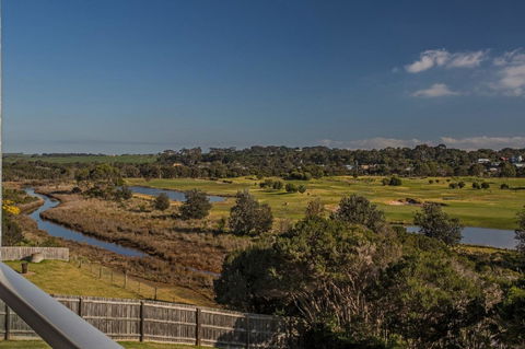 Saltwater Breeze Retreat - Inverell Accommodation 20