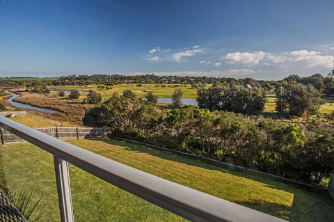 Saltwater Breeze Retreat - Inverell Accommodation 8