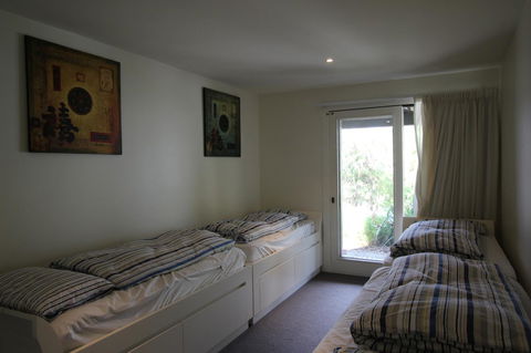 Lorne Holiday House - Inverell Accommodation 7