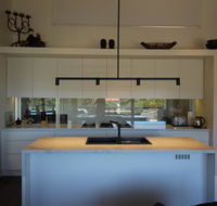 Lorne Holiday House - Inverell Accommodation