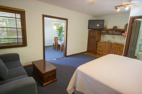 Debbie\'s Place - Inverell Accommodation 42