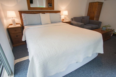 Debbie\'s Place - Inverell Accommodation 12