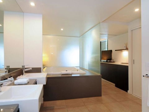 Luxury Apartments At Temple Resort And Spa Port Douglas - Inverell Accommodation 37