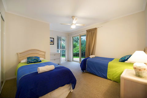 Whale Watch Ocean Beach Resort - Inverell Accommodation 6