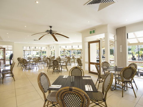 Oaks Sunshine Coast Oasis Resort - Inverell Accommodation 25