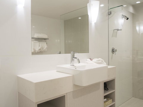 Oaks Sunshine Coast Oasis Resort - Inverell Accommodation 19