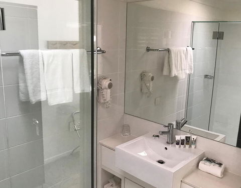 Mercure Clear Mountain Lodge - Inverell Accommodation 4