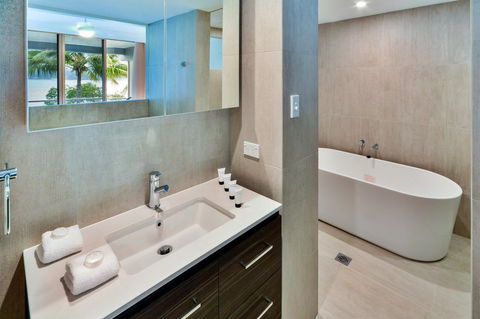 Frangipani 104 - Hamilton Island - Inverell Accommodation 10