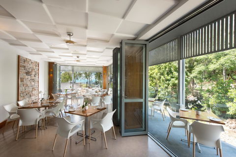 Heart Hotel And Gallery Whitsundays - Inverell Accommodation 6
