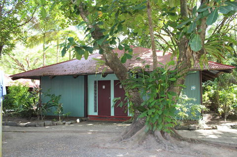 PK\'s Jungle Village - Inverell Accommodation 8