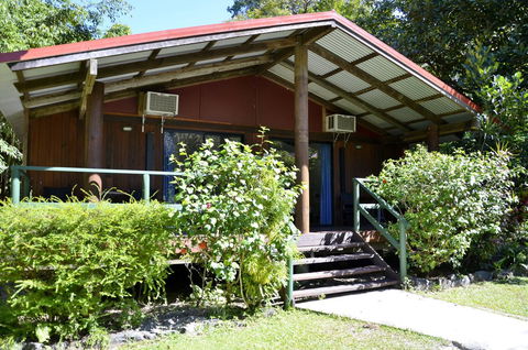 PK\'s Jungle Village - Inverell Accommodation 9