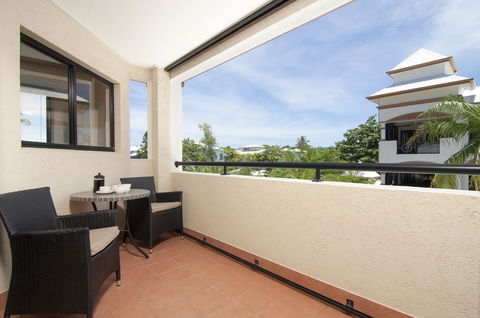 Regal Port Douglas - Inverell Accommodation 26