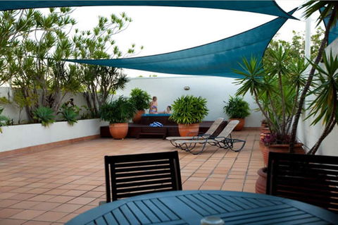 Regal Port Douglas - Inverell Accommodation 22