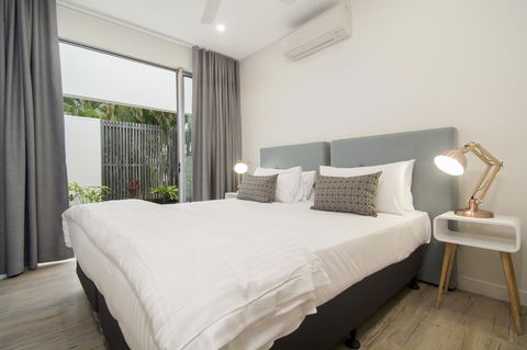 Pool Resort Port Douglas - Inverell Accommodation 42