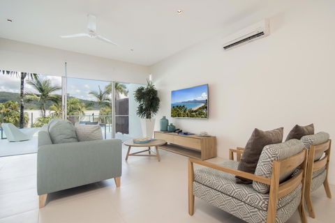 Pool Resort Port Douglas - Inverell Accommodation 30