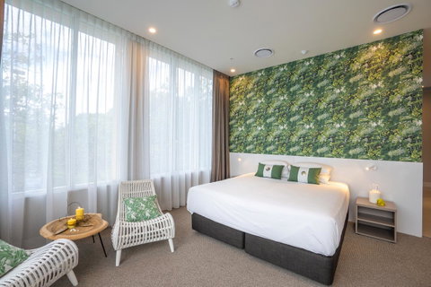 Pacific Hotel Cairns - Inverell Accommodation 0