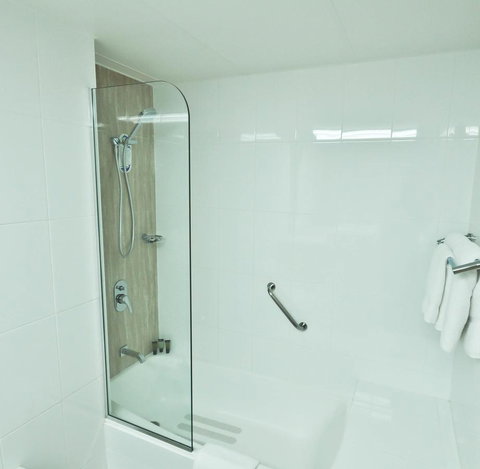 Pacific Hotel Cairns - Inverell Accommodation 36