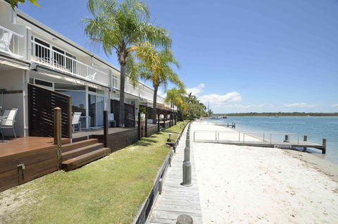 Skippers Cove Waterfront Resort - Inverell Accommodation 22