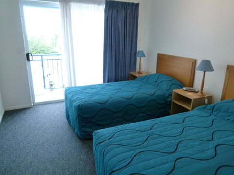 Madison Ocean Breeze Apartments - Inverell Accommodation 30