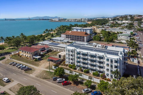 Madison Ocean Breeze Apartments - Inverell Accommodation 3
