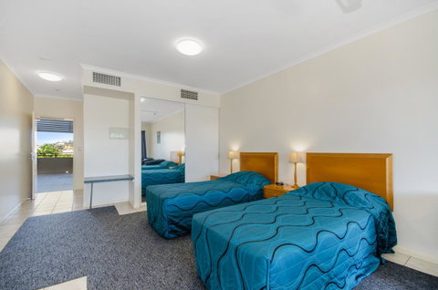 Madison Ocean Breeze Apartments - Inverell Accommodation 10