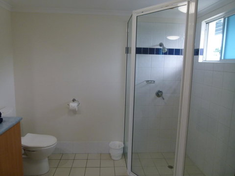 Madison Ocean Breeze Apartments - Inverell Accommodation 35