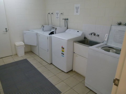 Madison Ocean Breeze Apartments - Inverell Accommodation 36