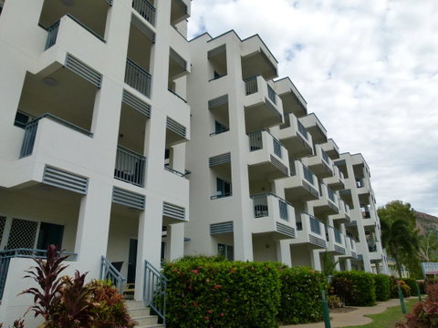 Madison Ocean Breeze Apartments - Inverell Accommodation 7