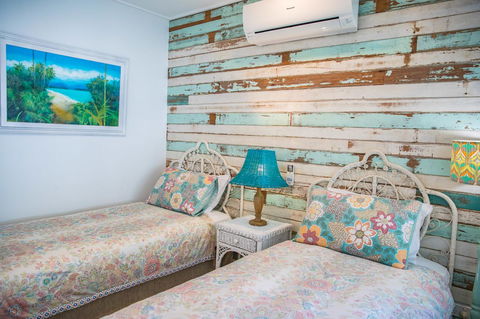 Jamaica Beach House - Inverell Accommodation 22