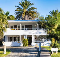 Jamaica Beach House - Inverell Accommodation