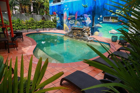 Port Douglas Motel - Inverell Accommodation 0