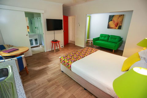 Port Douglas Motel - Inverell Accommodation 14
