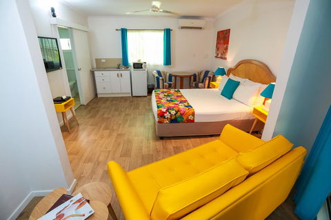 Port Douglas Motel - Inverell Accommodation 19