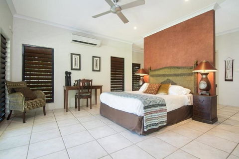 Tranquility By The Course Port Douglas - Inverell Accommodation 9