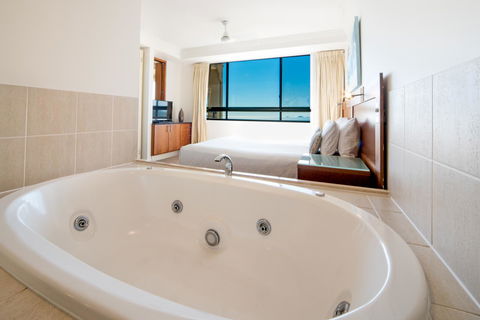 Pinnacles - Inverell Accommodation 9