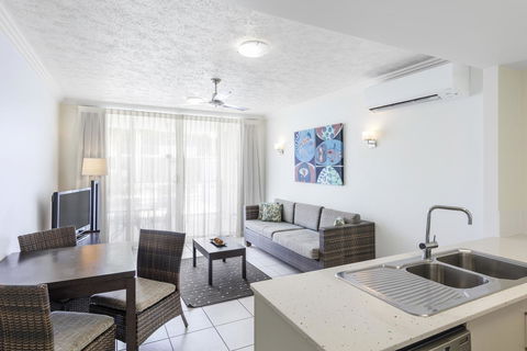 Silkari Lagoons Port Douglas - Inverell Accommodation 17