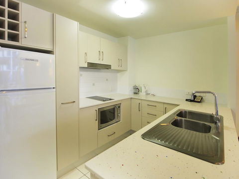 Silkari Lagoons Port Douglas - Inverell Accommodation 7