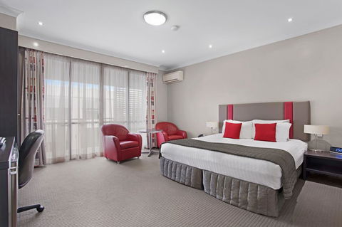 Platinum International - Inverell Accommodation 16