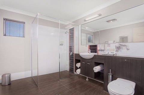 Platinum International - Inverell Accommodation 17