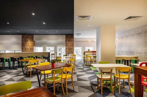 Ibis Styles Brisbane Elizabeth Street - Inverell Accommodation 23