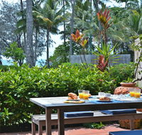 Number 2 On The Beach  Beautiful Beachfront Villa - Inverell Accommodation