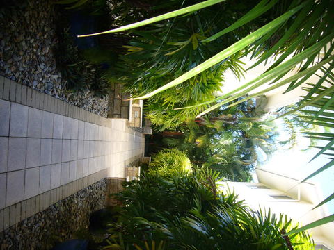 Mandalay Luxury Beachfront Apartments - Inverell Accommodation 8