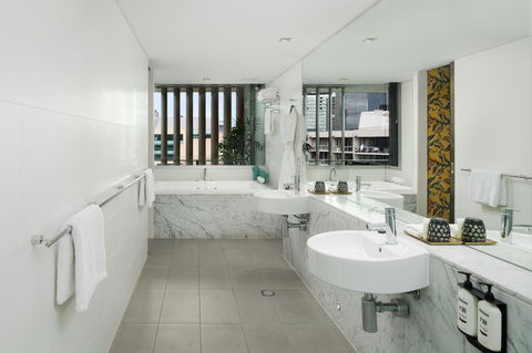 Ovolo The Valley Brisbane - Inverell Accommodation 1