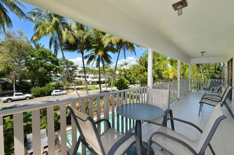 Seascape Holidays - Tropical Reef Apartments - Inverell Accommodation 13