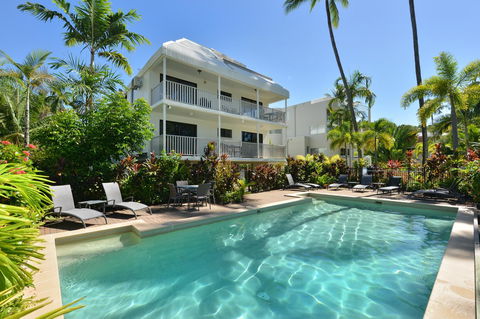 Seascape Holidays - Tropical Reef Apartments - Inverell Accommodation 0