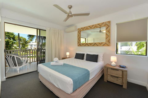 Seascape Holidays - Tropical Reef Apartments - Inverell Accommodation 17