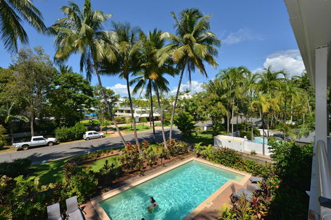 Seascape Holidays - Tropical Reef Apartments - Inverell Accommodation 1
