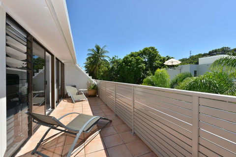 Seascape Holidays - Tropical Reef Apartments - Inverell Accommodation 21