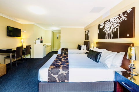 Ambassador On Ruthven - Inverell Accommodation 3